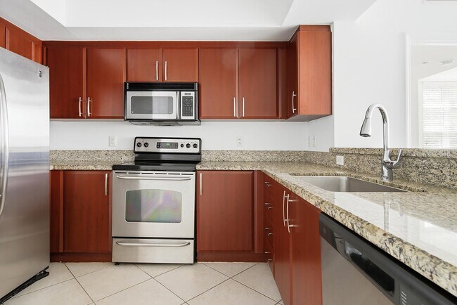 Foto del edificio - 403 S Sapodilla Ave