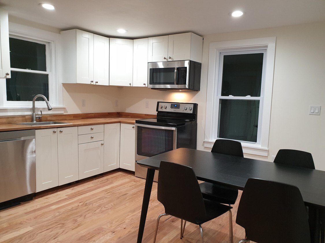 38 West St, Newton, MA 02458 House Rental in Newton, MA