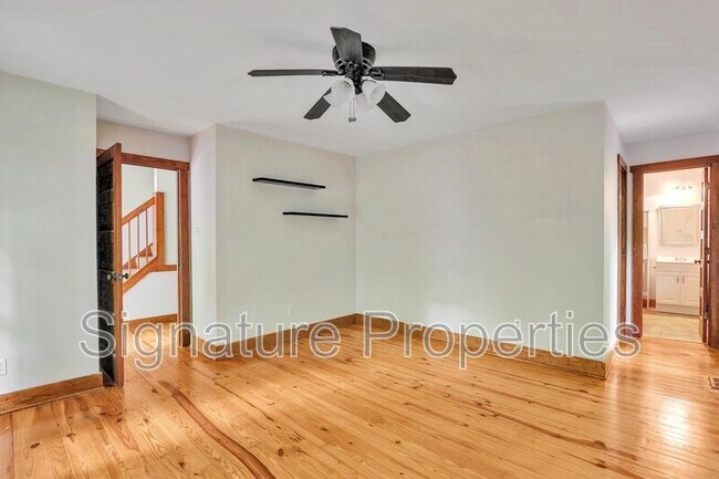 Building Photo - 4500 Heritage Woods Ln