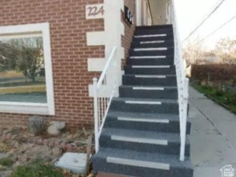 Photo - 228 S 900 E Townhome