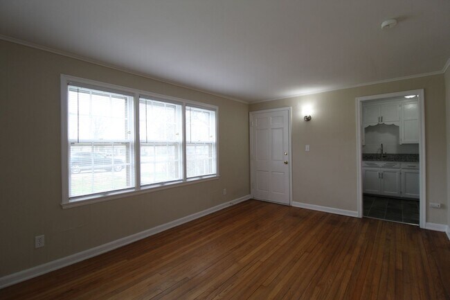 Foto del edificio - 1 Bedroom 1 Bath Duplex in Navy Hill Area in Olathe