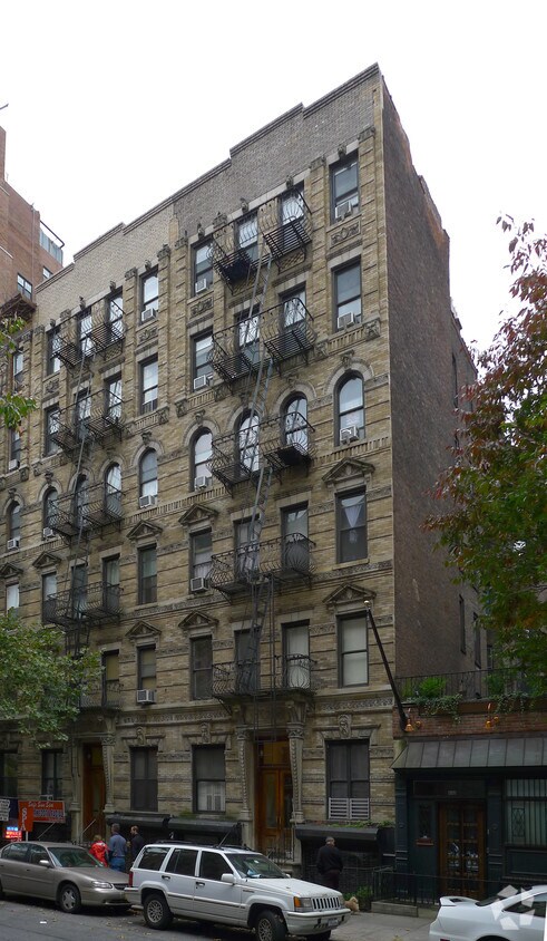 Primary Photo - 438 E 75th St