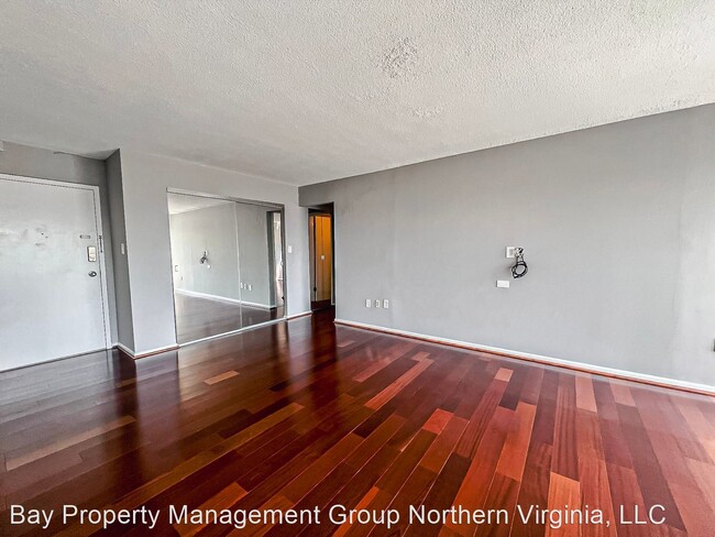 Building Photo - 1 br, 1 bath House - 4241 Columbia Pike Un...