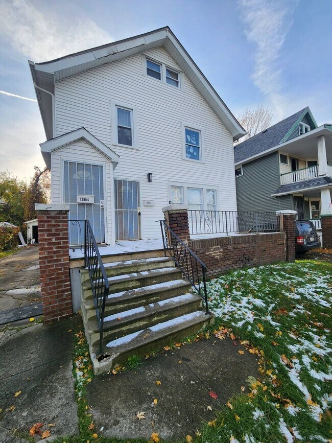 Building Photo - 13902 Coit Rd