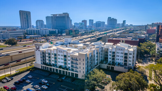 Building Photo - Lexington Court