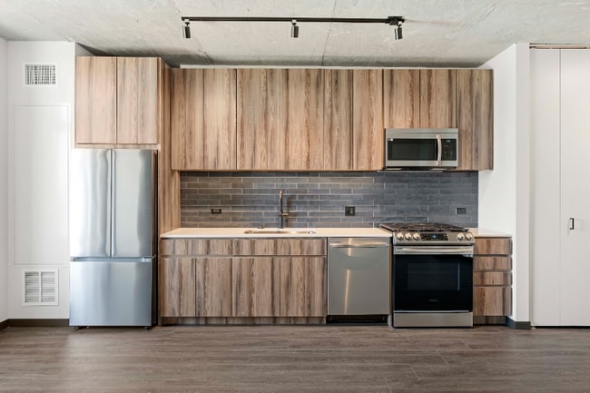 Foto del edificio - 156 N Ashland Ave