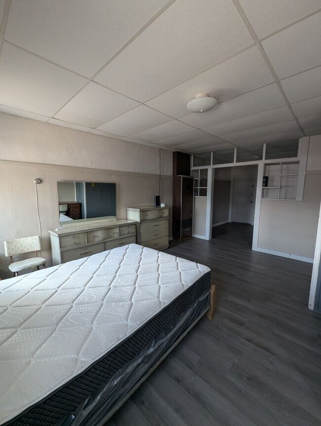 Foto del edificio - Furnished One Bedroom Apartment in Salisbury