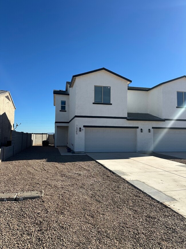 Building Photo - 16049 S Yava Rd