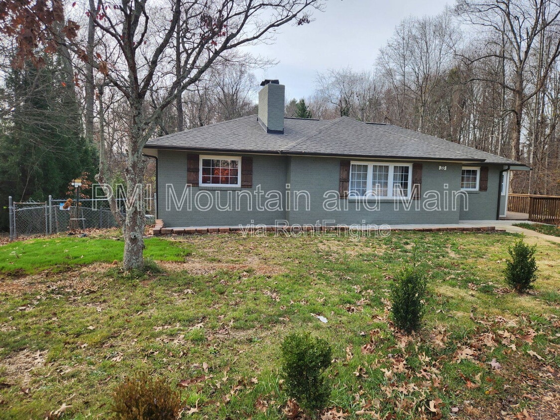 Primary Photo - 33 Monte Vista Rd