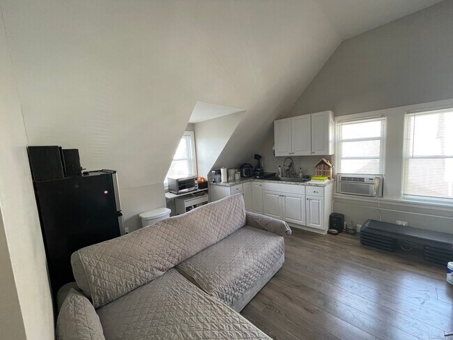 Foto del edificio - 40 Scofield Ave