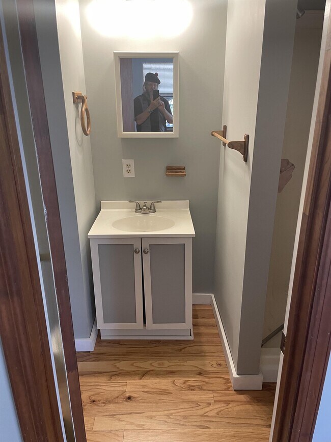 373 Jennys Cove Rd, Cleveland, GA 30528 House Rental in Cleveland, GA