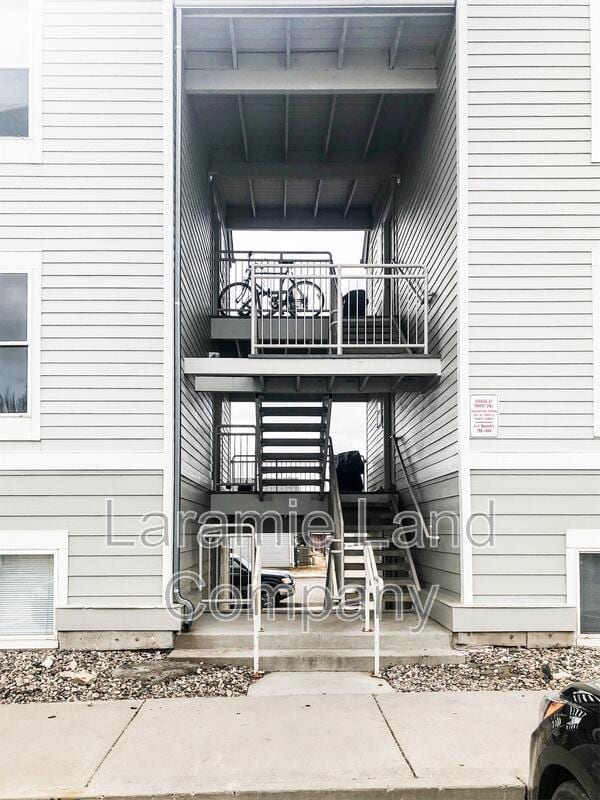 Building Photo - 529 Mitchell St