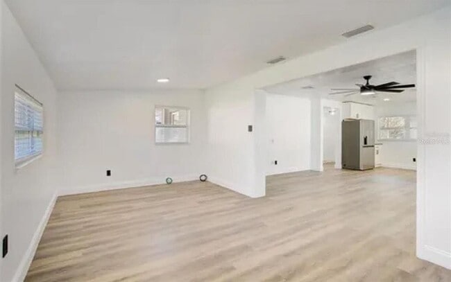 Building Photo - 6205 Chenault Ave