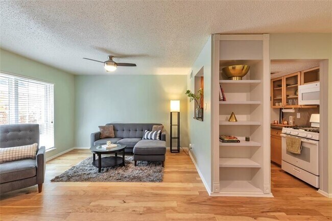 Building Photo - 7920 Rockwood Ln