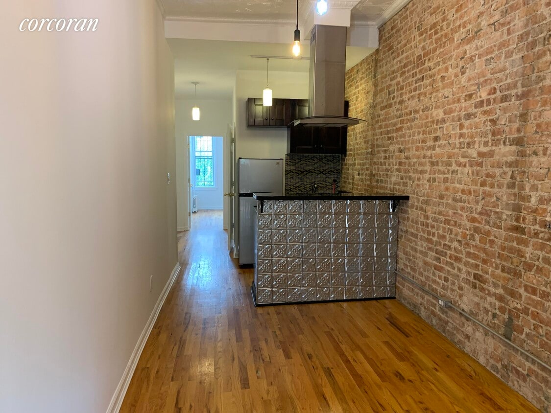 179 Irving Ave Unit 2R, Brooklyn, NY 11237 Room for Rent in Brooklyn