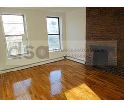 Primary Photo - 641 E 9th St