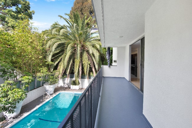 Foto del edificio - 1147 N Clark St