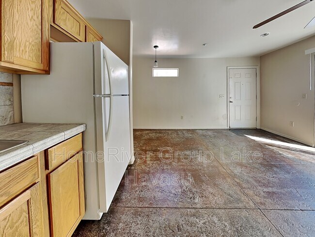 Building Photo - 2540 Cutlass Ln