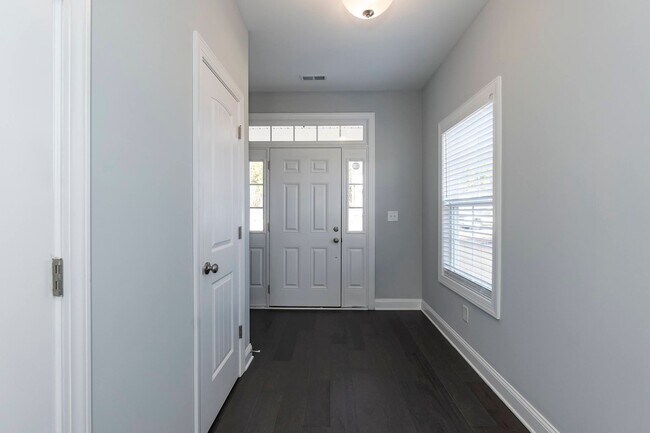 Foto del edificio - Brand New Single Family Home!