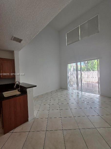 Foto del edificio - 11525 NW 71st St