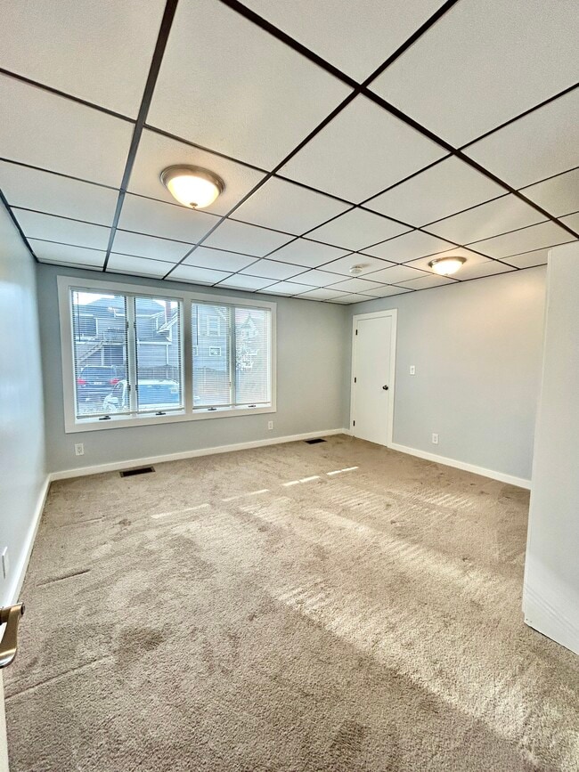 Building Photo - 353 Cabot St