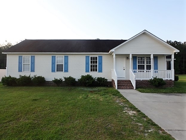 Primary Photo - 140 Clear Water Dr