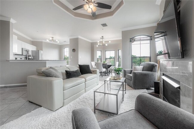 Building Photo - 2709 Via Cipriani