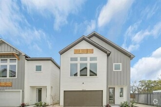 Building Photo - 2504 W Tidwell Rd
