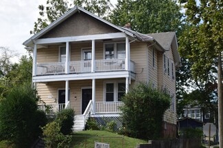 Building Photo - 1914 4th Ave