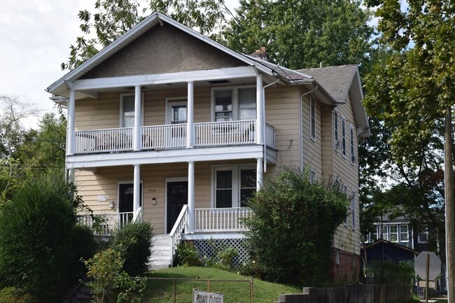 Photo - 1914 4th Ave Apartment