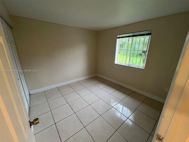 Foto del edificio - 2251 NW 136th Terrace
