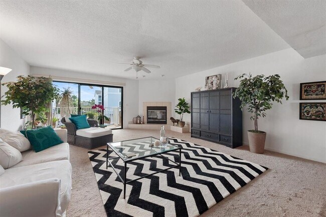 Foto del edificio - 745 Pinellas Bayway S
