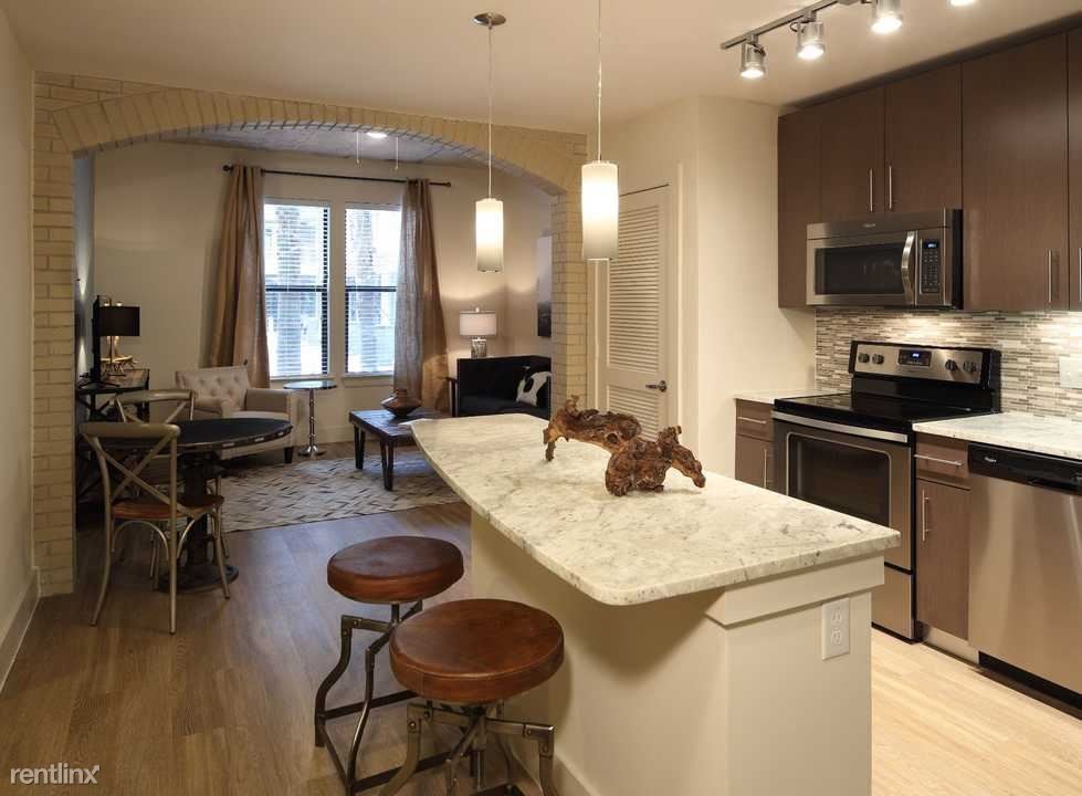 Foto principal - 137 Robinson Rd