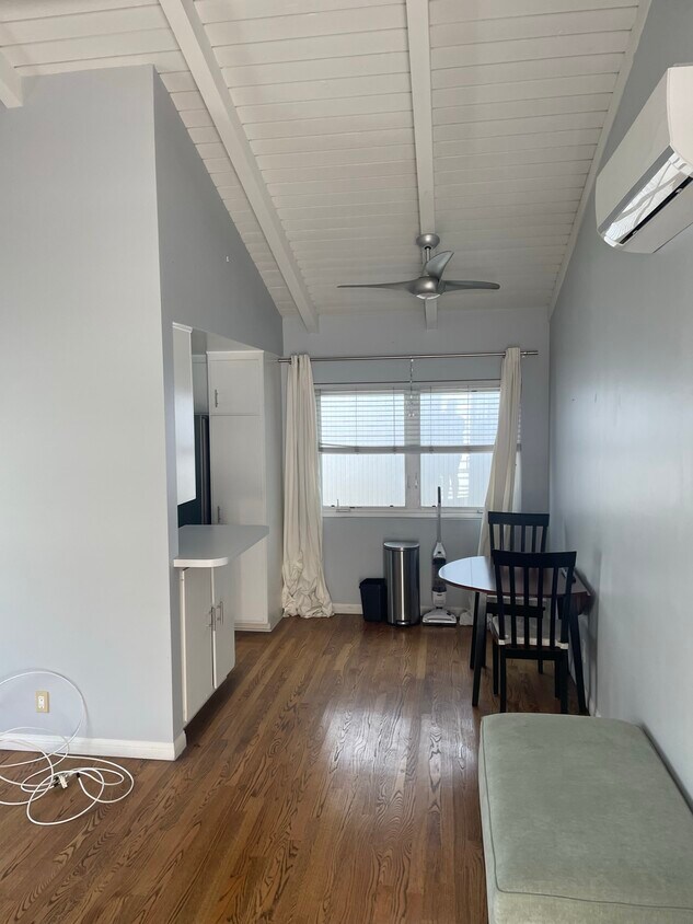 127 15th Pl Unit 0, Manhattan Beach, CA 90266 Condo for Rent in