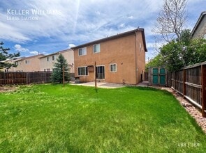 Building Photo - 5662 Stable Ct