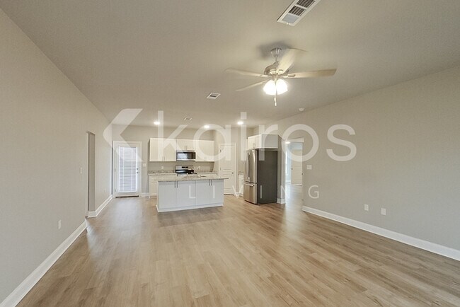 Foto del edificio - 13784 Willowmore Dr