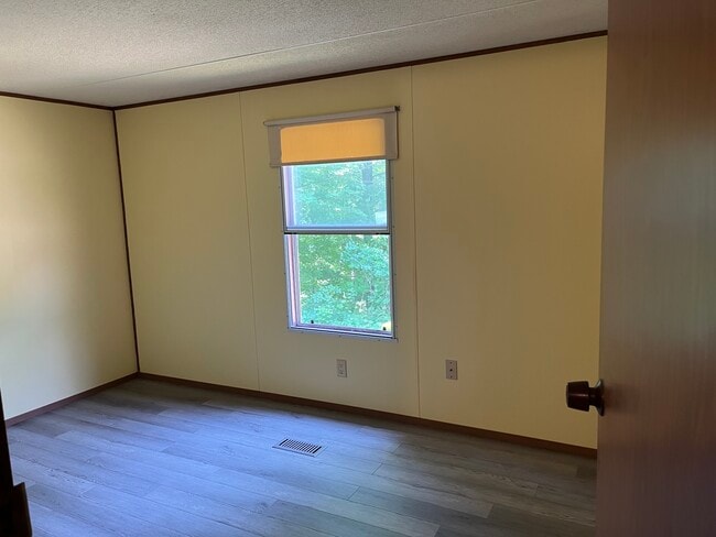 Photo - 26 Charles Dr House