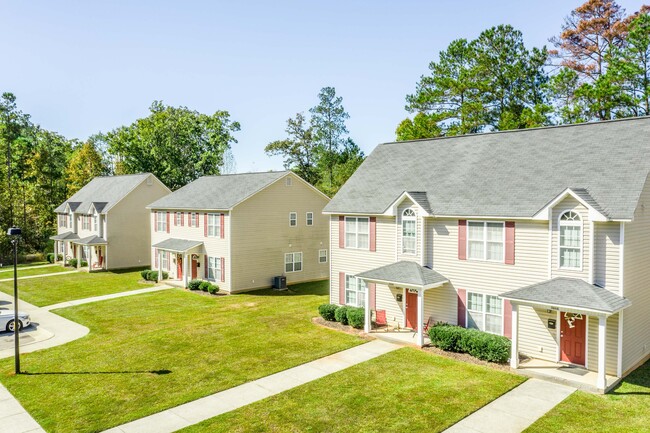 Building Photo - Kenwood Terrace Apartments