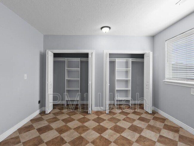 Foto del edificio - 9048 N Clubhouse Ln