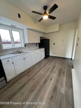 Building Photo - 615 3rd St