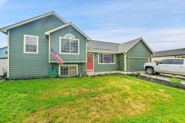Building Photo - 2034 Buckeye Ave