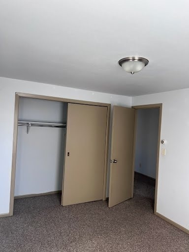 Building Photo - 3952 Meadowbrook Ct