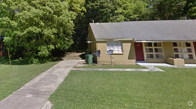 Building Photo - 734 Ridgemont Ave