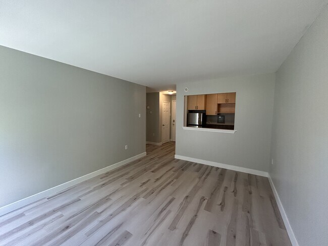 Photo du bâtiment - 5222-5222 Green St