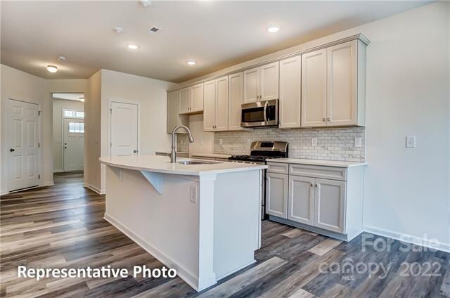 Building Photo - 2137 Bexar Trl