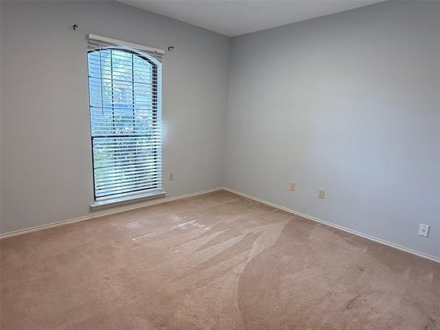 Foto del edificio - 1712 Colonial Ct