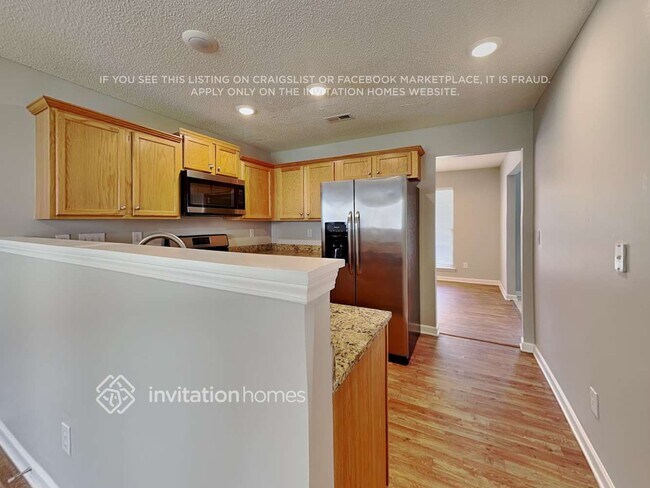 Foto del edificio - 15250 Leslie Brooke Rd