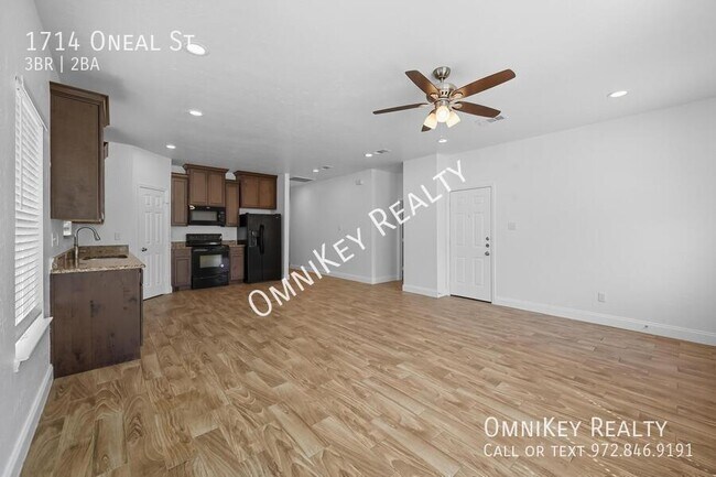 Building Photo - 1714 Oneal St