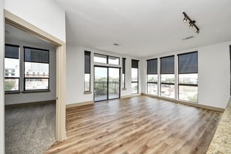 Building Photo - 3800 Main St Building Photo - 3800 Main St