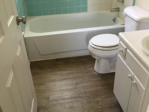 Building Photo - 9327 La Grange Rd Building Photo - 9327 La Grange Rd